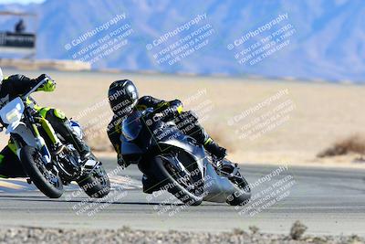 media/Jan-08-2022-SoCal Trackdays (Sat) [[1ec2777125]]/Turn 4 (1145am)/